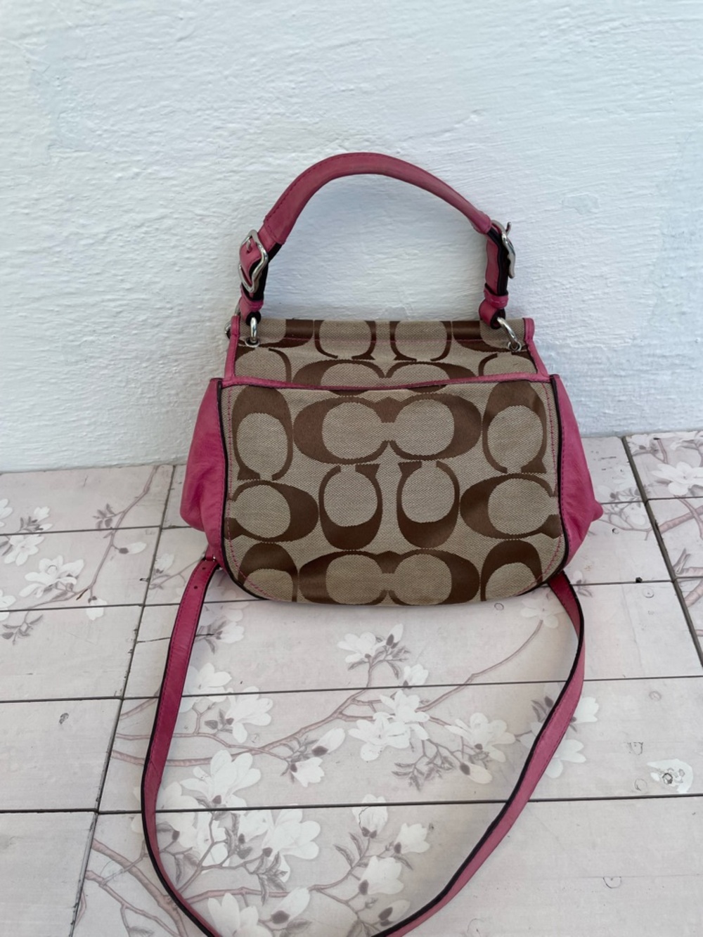 Coach Brown Signature Canvas Crossbody with Pink Trim - Picture 4 of 10